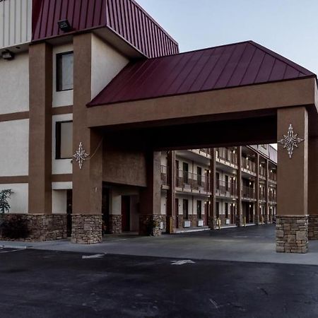 Red Roof Inn & Suites Pigeon Forge Parkway Eksteriør bilde