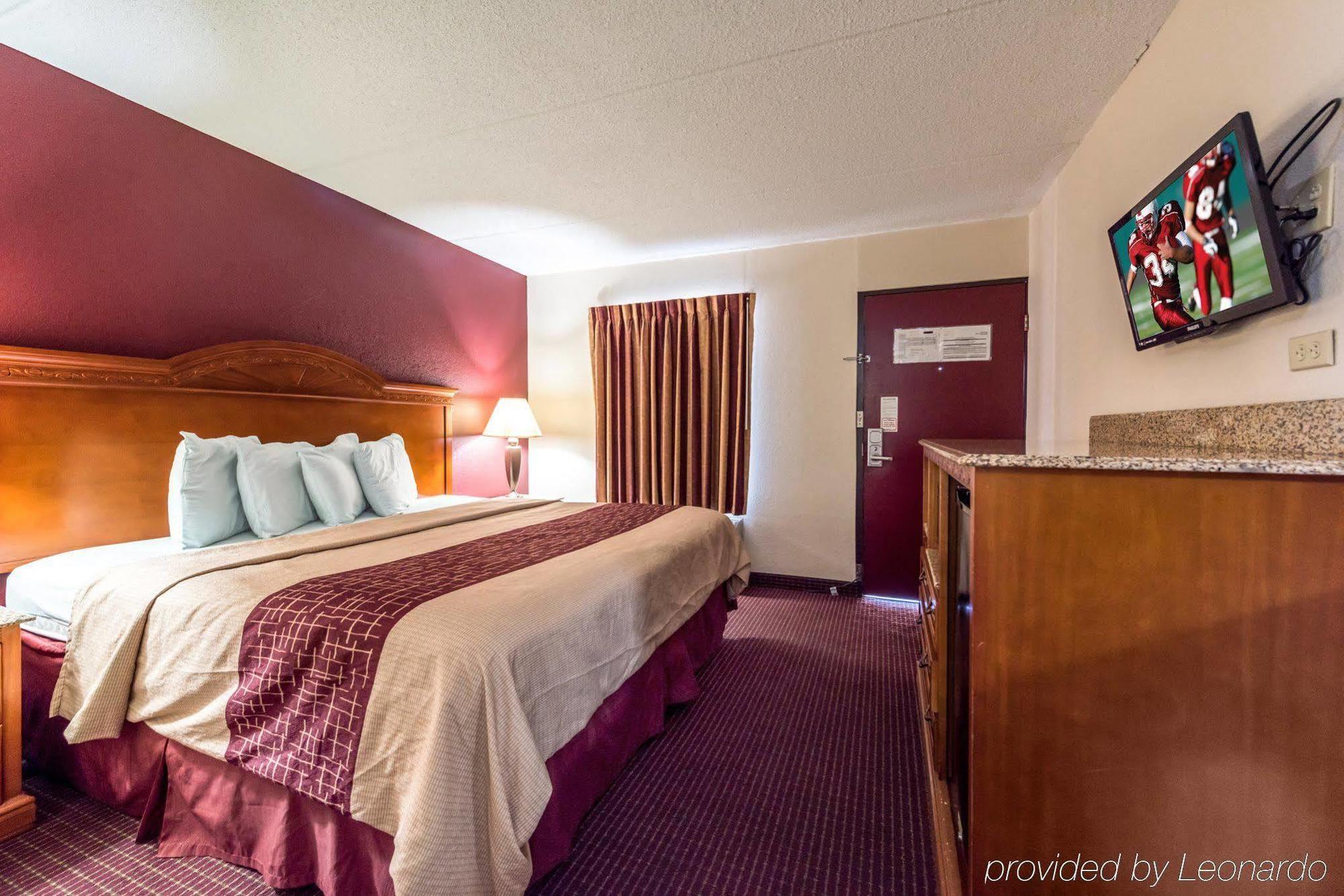 Red Roof Inn & Suites Pigeon Forge Parkway Eksteriør bilde