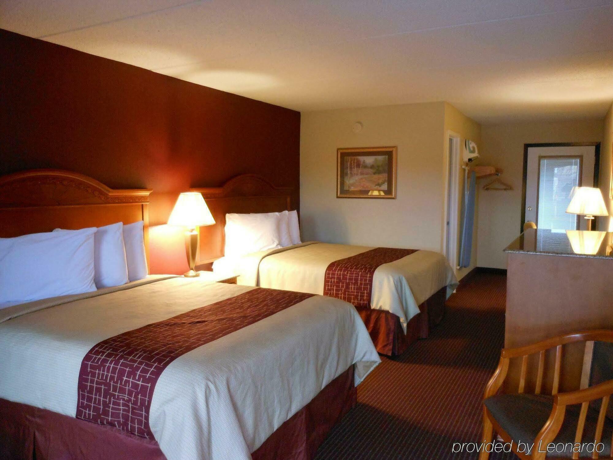 Red Roof Inn & Suites Pigeon Forge Parkway Eksteriør bilde